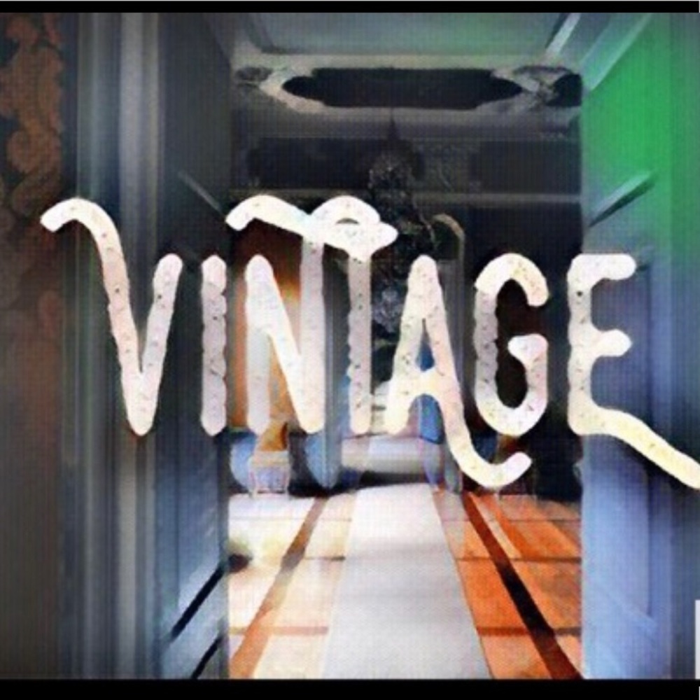 In This CLOSET - Picture 2 of 2